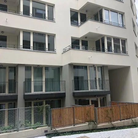 Апартаменты Luxury With Private Garden