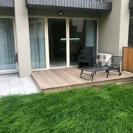 Luxury With Private Garden *